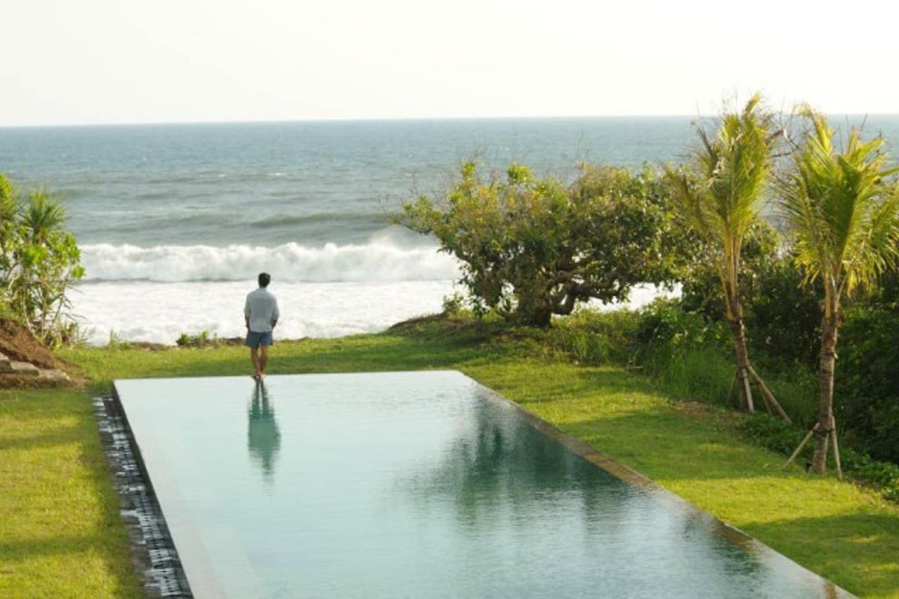 Bulung Daya Beach Villa Retreat Antasari Esterno foto