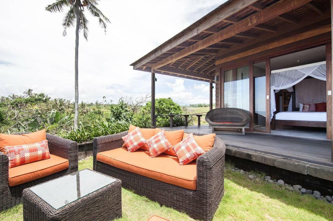 Bulung Daya Beach Villa Retreat Antasari Esterno foto