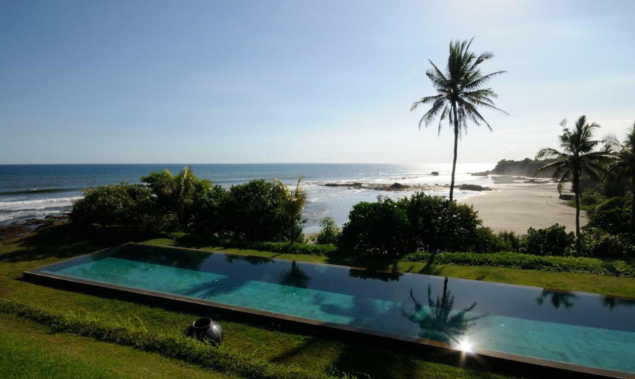 Bulung Daya Beach Villa Retreat Antasari Esterno foto